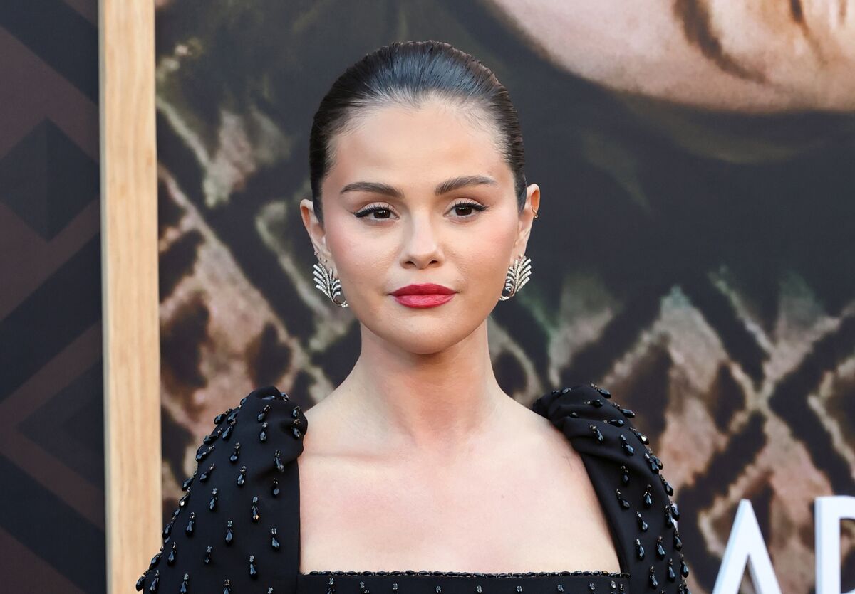 Selena Gomez Accused of Fraud by Investors in Mental-Health Startup Lawsuit  - Bloomberg