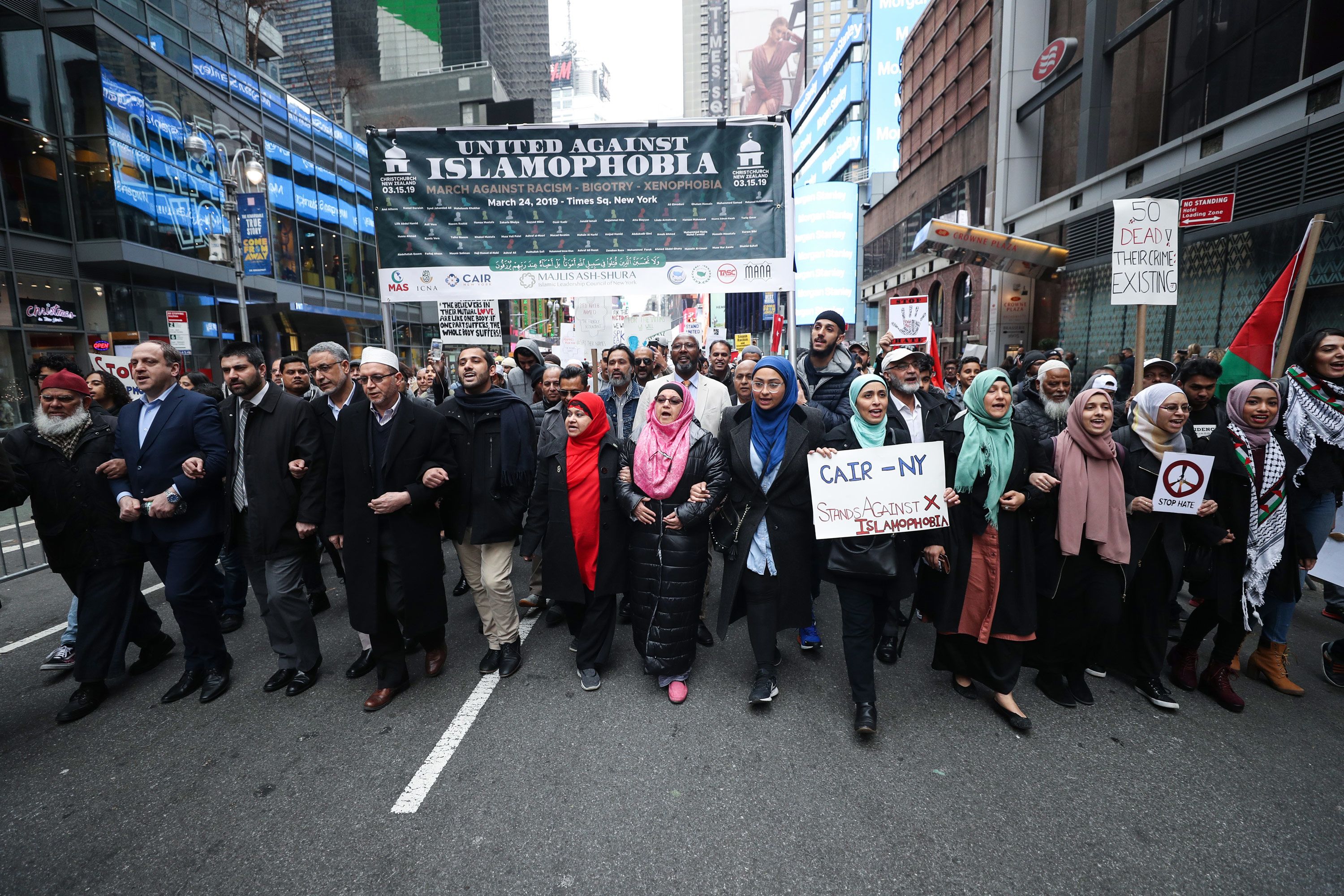 CAIR received an 'unprecedented' 1,283 reports of anti-Arab and Islamophobic bias in the last month, new data shows | CNN