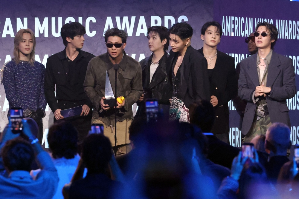 Fans urge K‑pop acts to join BTS in snubbing Grammys' new Asian Pop award | Malay Mail