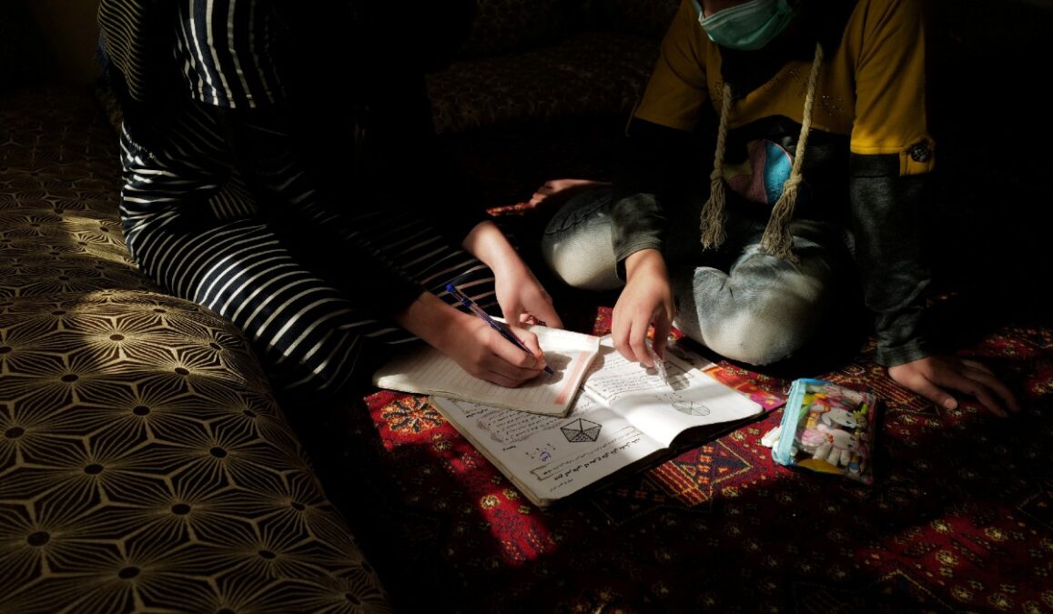 UNESCO: 2.4 million girls barred from secondary education in Afghanistan | Amu TV