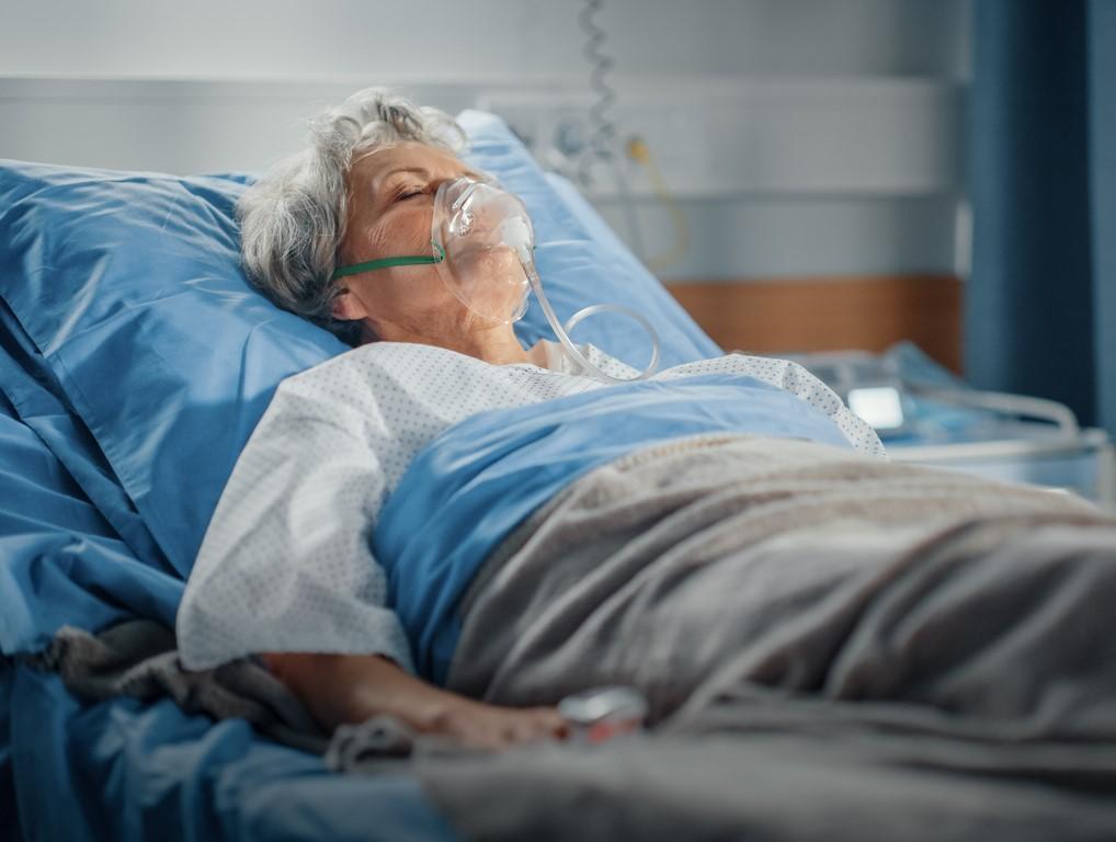 Researchers note high burden of RSV on older US adults before vaccine availability | CIDRAP