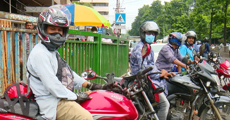 রাইড শেয়ারিং ও কুরিয়ারে খরচ বাড়ছে ২০ শতাংশ