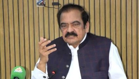 সন্ত্রাসবিরোধী নীতিতে অগ্রগতি হলে পিটিআইয়ের সঙ্গে ফের আলোচনা: সানাউল্লাহ