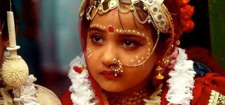 শৈশব বিক্রি, কণ্ঠ রুদ্ধ: মহারাষ্ট্রে বাল্যবিয়ের পেছনে দারিদ্র্য, ভয় ও নিরাপত্তাহীনতার নির্মম গল্প