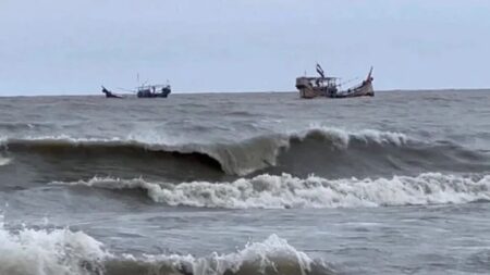 বঙ্গোপসাগরে লঘুচাপের আভাস, টানা পাঁচ দিন বৃষ্টির সম্ভাবনা