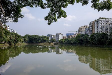 গুলশান, বনানী ও হাতিরঝিলের দূষণ রোধে ১৫ নভেম্বরের মধ্যে সেপটিক ট্যাংকের নির্দেশ ঢাকার গুলশান লেক ও তীরের ভবন