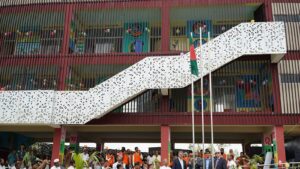 বাংলাদেশের একটি সরকারি বিদ্যালয় ভবন